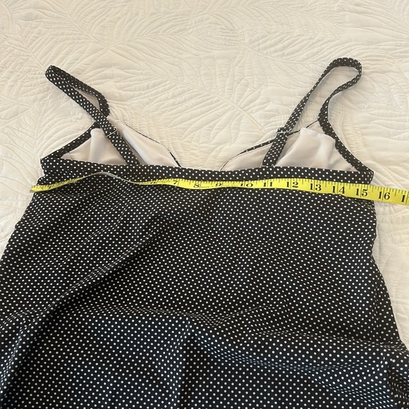 Lands’ End 2 Piece Swimsuit - Picture 6 of 10